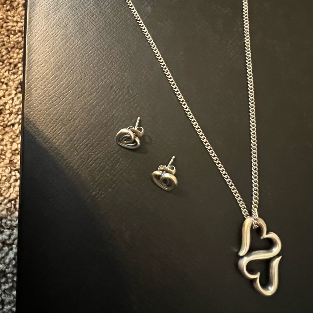 James avery earrings and necklace